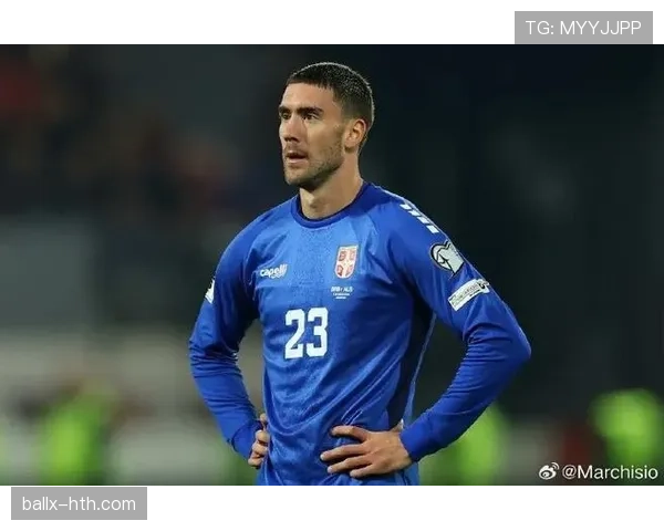 弗拉霍维奇战术定位深度解析：他在球队中发挥关键作用的关键因素